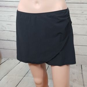 Spanx Love Your Assets Swim Skirt L